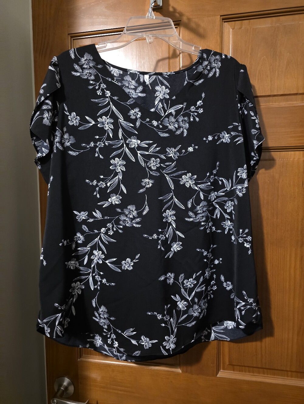 Black Floral Short-Sleeve Blouse with White Botanical Print